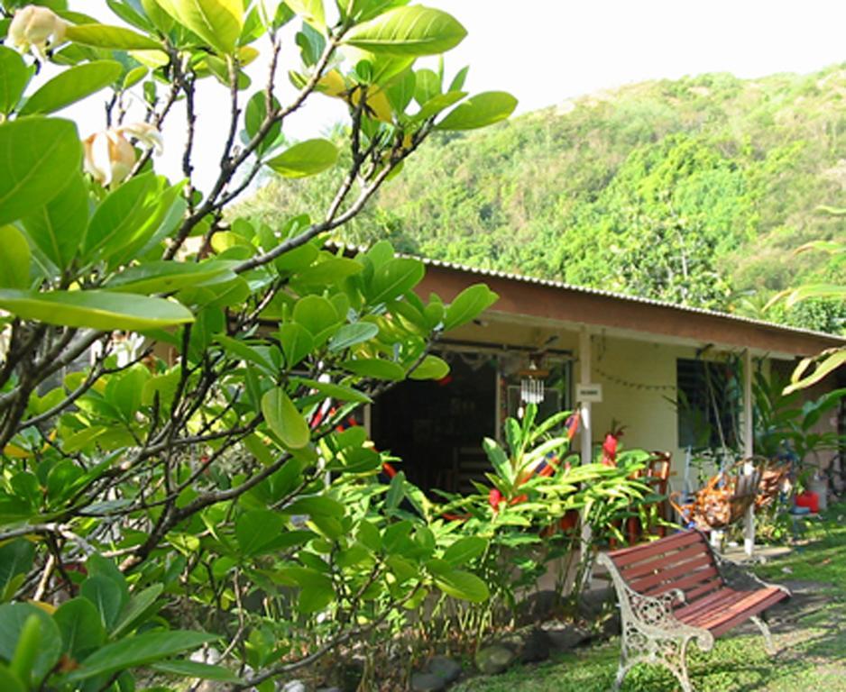 Pension Te Miti - Plage-Beach 200M - Mahana Parc & Vaiava Beach Pk18 - B&B Chambres Ou Dortoir Punaauia  Room photo